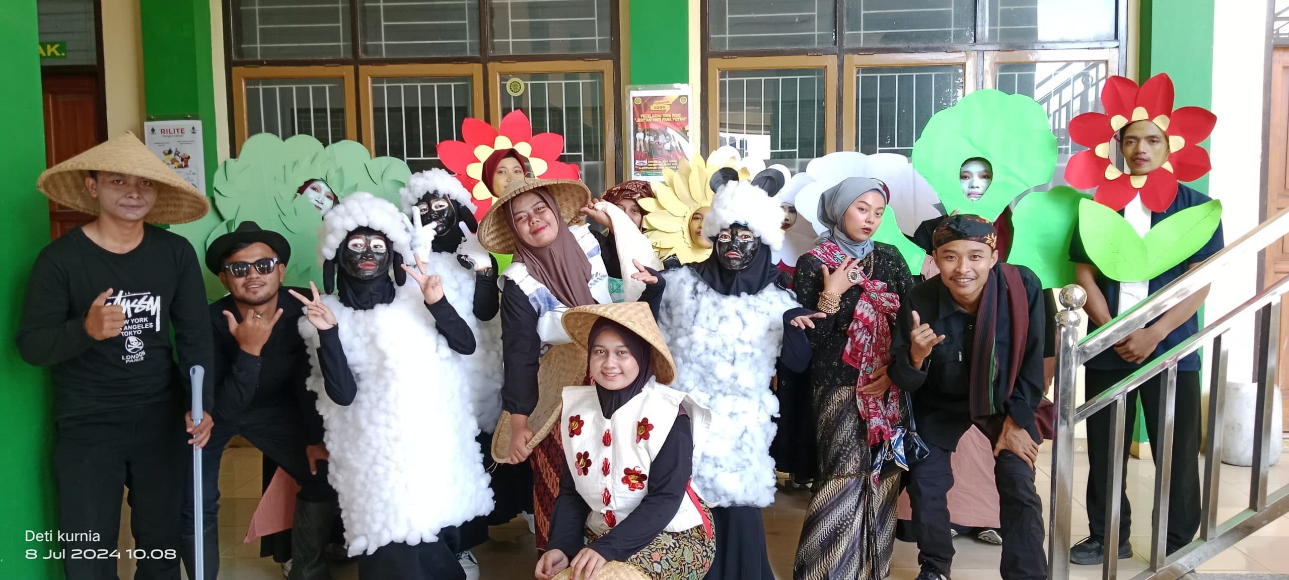 Tampil Beda Saat UAS, Prodi PGMI STAI Persis Garut Adakan Pagelaran Karya Seni