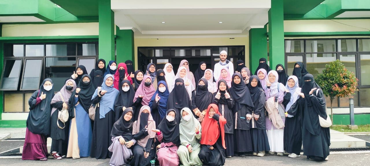 Hadirkan Pakar dari Mekah, IAI Persis Garut Adakan Seminar Internasional Bahasa Arab