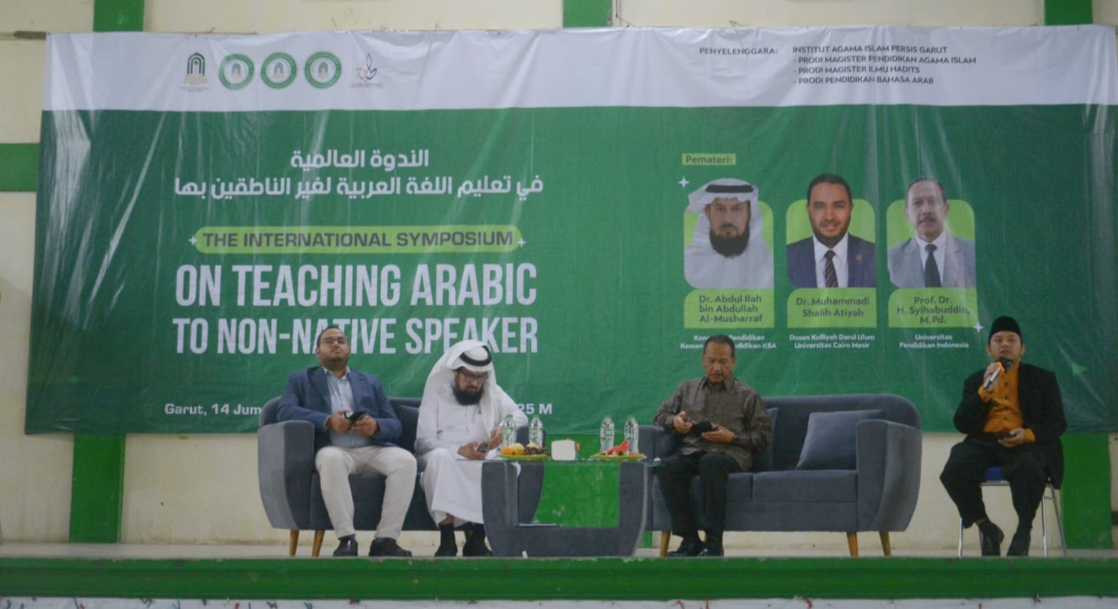 Hadirkan Pembicara dari Madinah dan Mesir, IAI Persis Garut Sukses adakan Simposium Internasional Bahasa Arab
