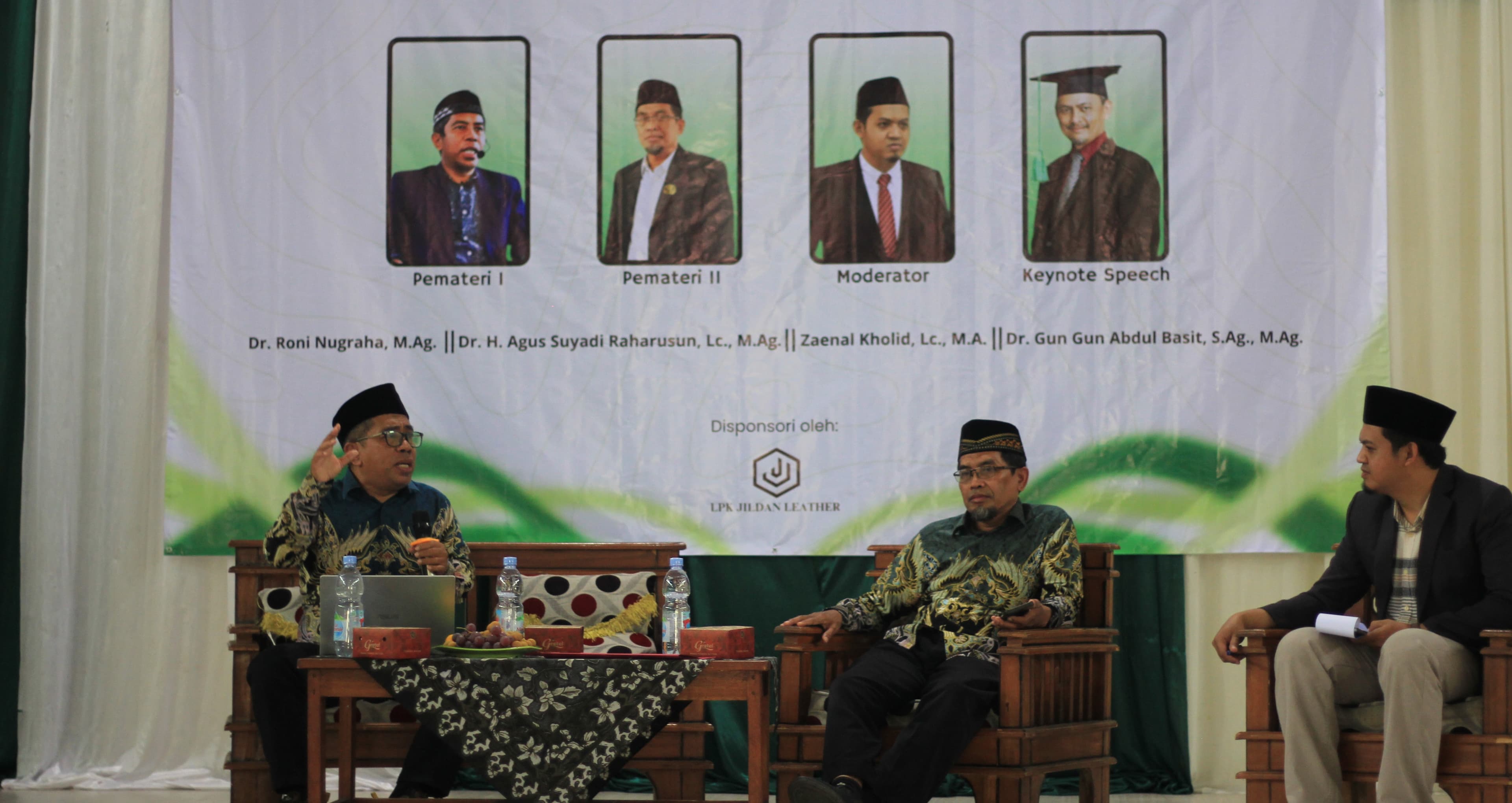 Bahas Krisis Karakter Kontemporer, Fakultas Ushuluddin IAI Persis Garut Gelar Seminar Nasional Tafsir Hadis